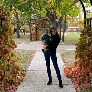 Meet your Posher, Amber